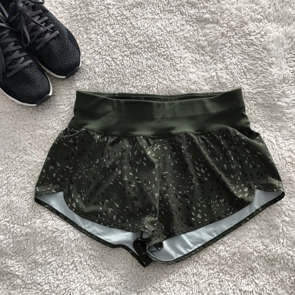 Zella Pants - EUC Zella Running Shorts M